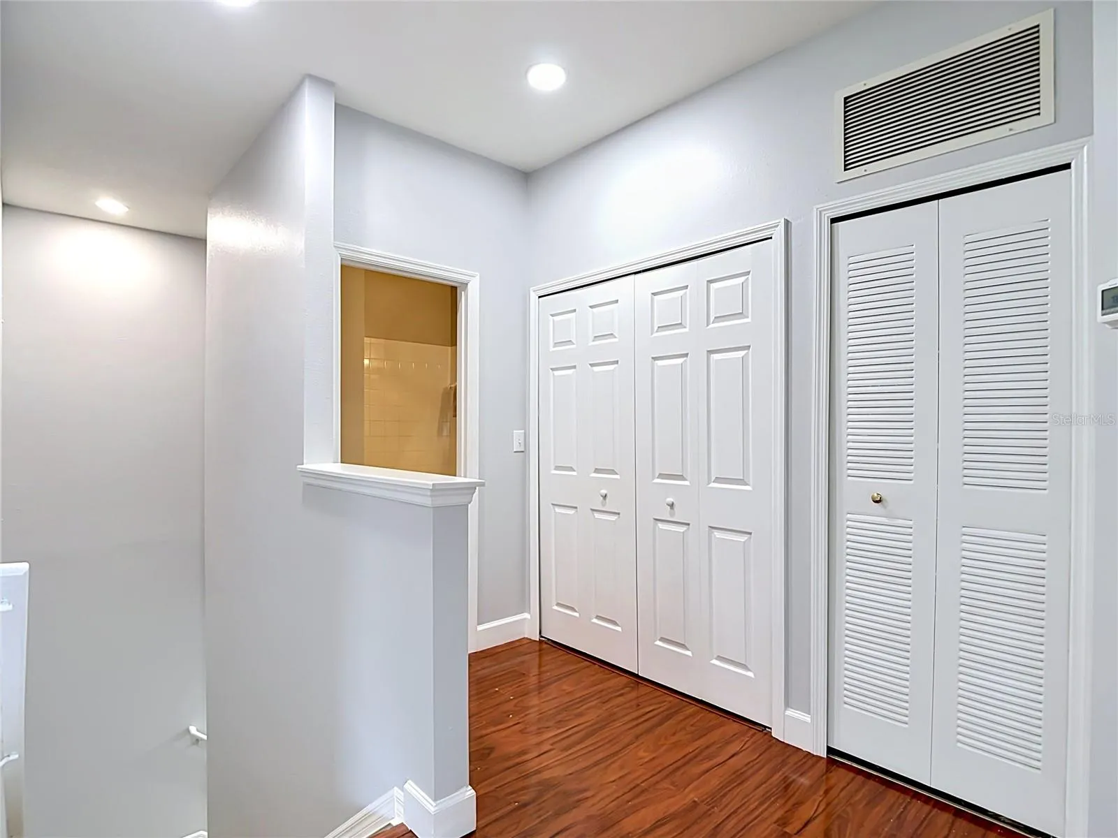 9502 W Park Village 108 hallway access to laundry and 2nd bathroom