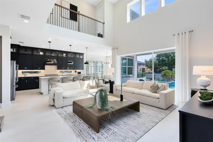 Actual home photo. Colors, finishes, textures and options may appear differently in person due to variations in monitors and viewing devices.