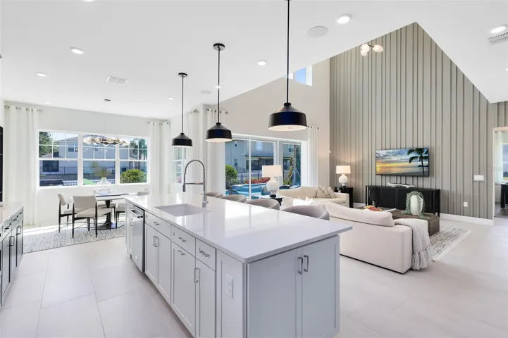 Actual home photo. Colors, finishes, textures and options may appear differently in person due to variations in monitors and viewing devices.