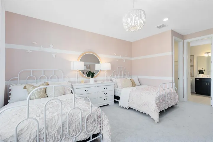 Actual home photo. Colors, finishes, textures and options may appear differently in person due to variations in monitors and viewing devices.