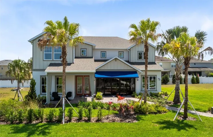 Actual home photo. Colors, finishes, textures and options may appear differently in person due to variations in monitors and viewing devices.