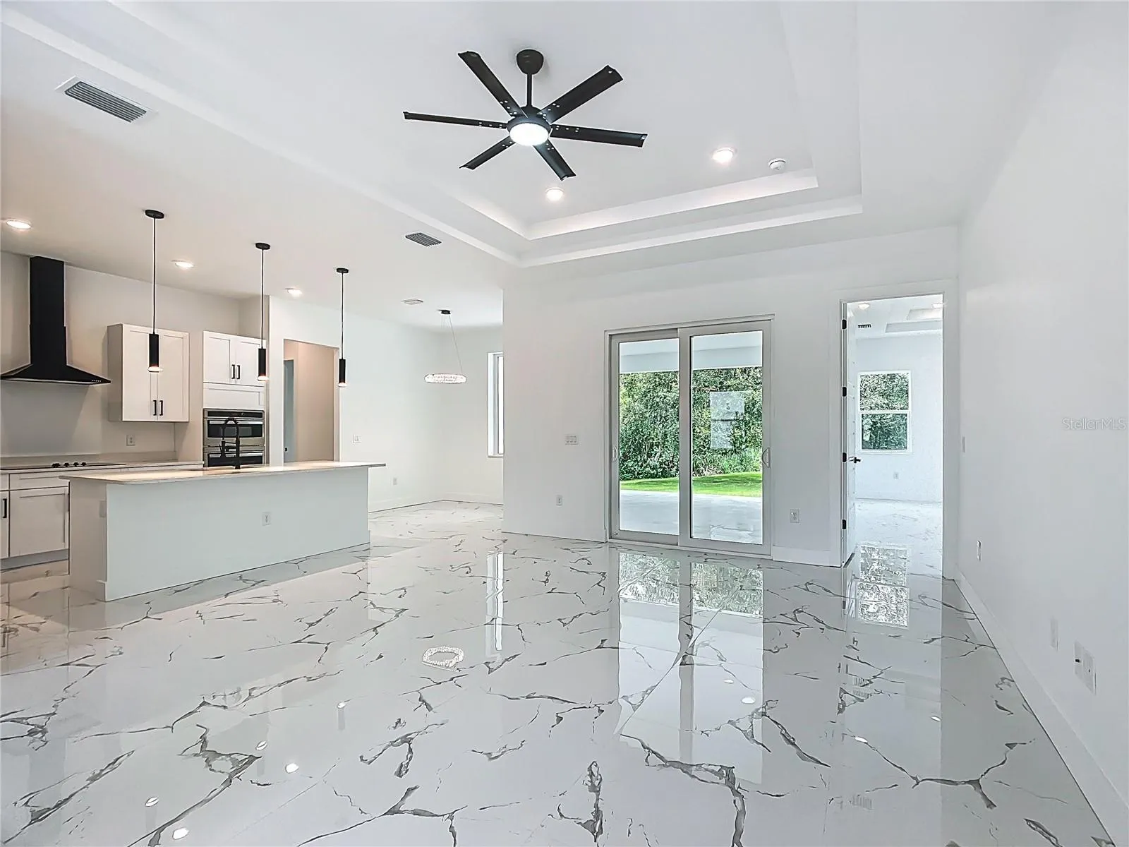 2105 Dorman Rock Pl, Plant City, Florida 33565 — photo 7