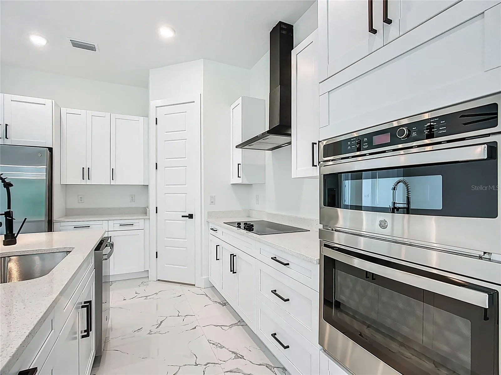 2105 Dorman Rock Pl, Plant City, Florida 33565 — photo 4
