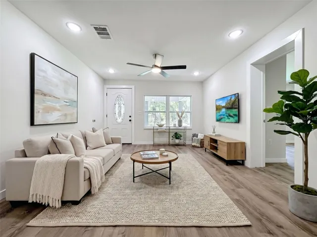 Living/family room