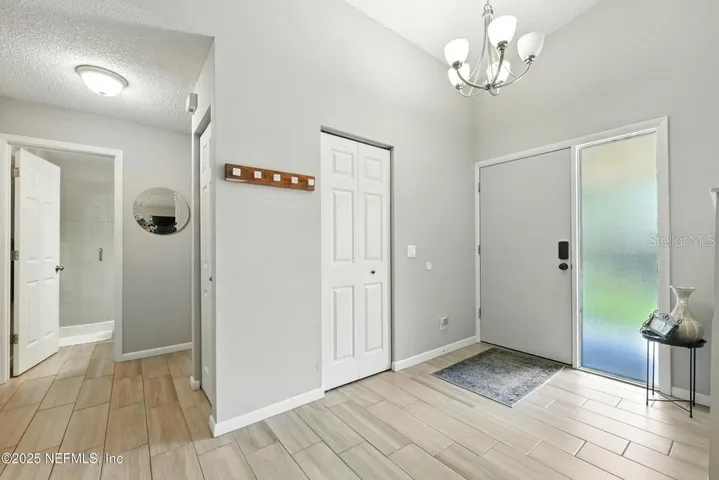 Entry way