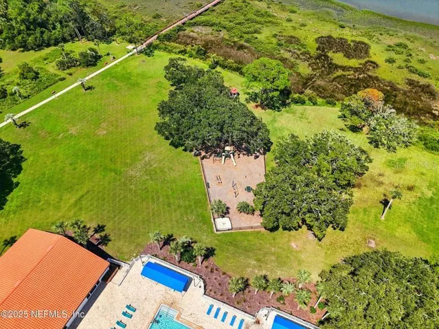 Aerial view - Community