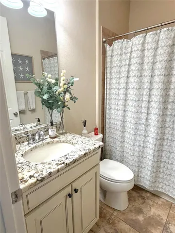 2nd bathroom