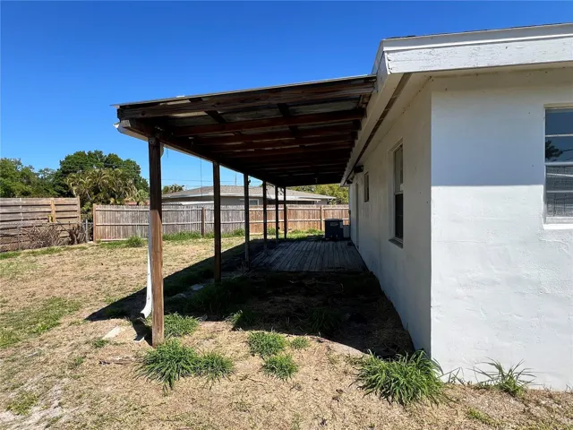 Rear side exterior view