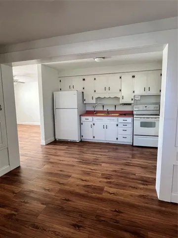 Open kitchen layout