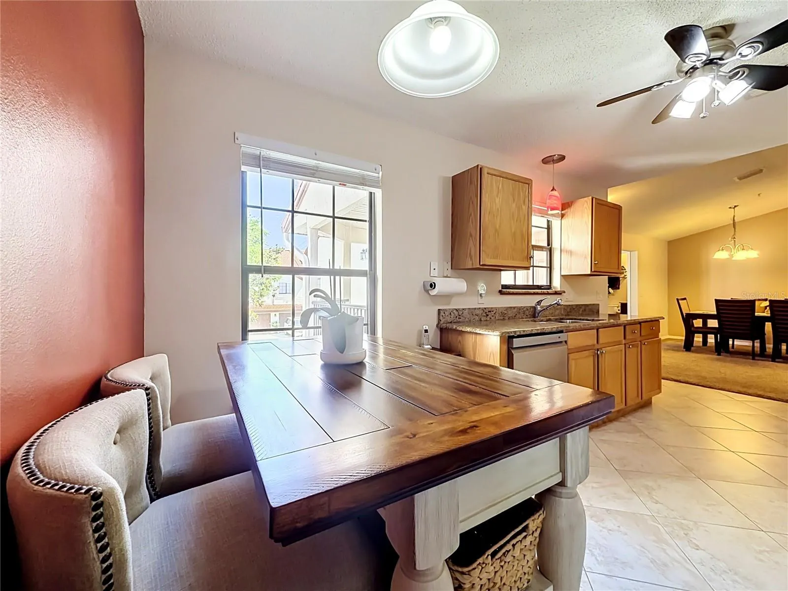 Eat in kitchen