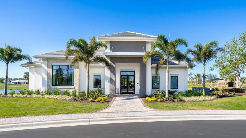 Esplanade at Azario Lakewood Ranch Community