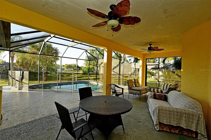 Lanai/Pool