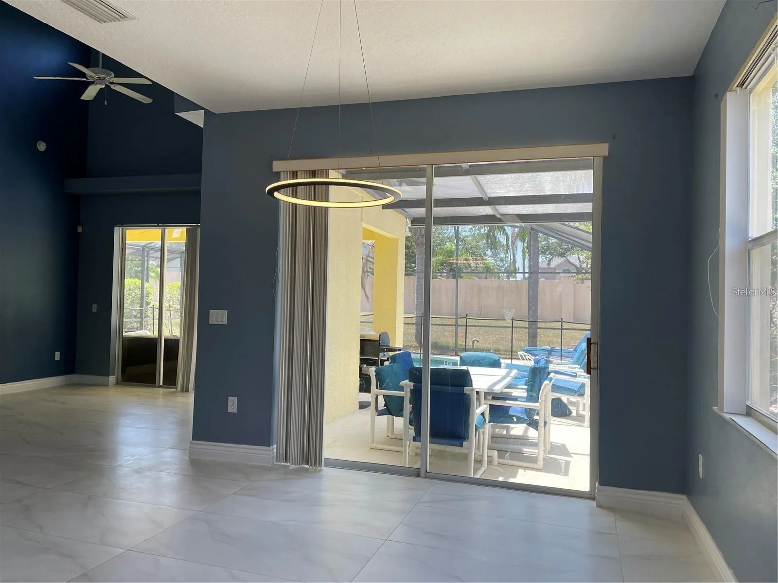 Kitchen Nook Area