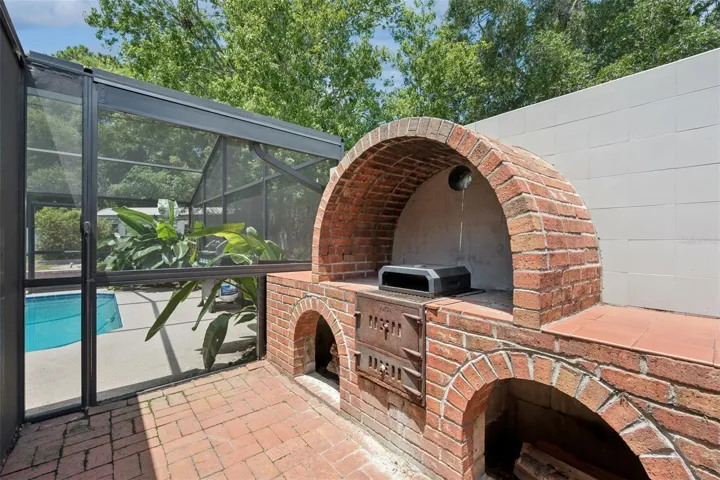 Pizza Oven/Grill