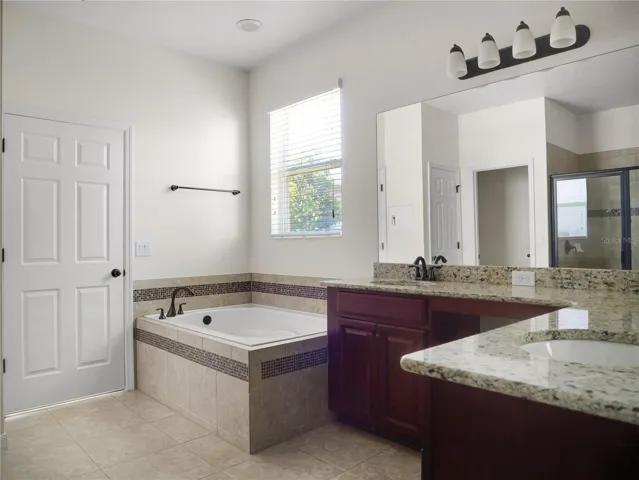 Primary En Suite