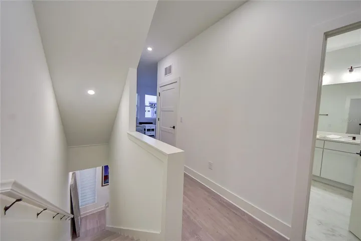 3rd Floor Landing