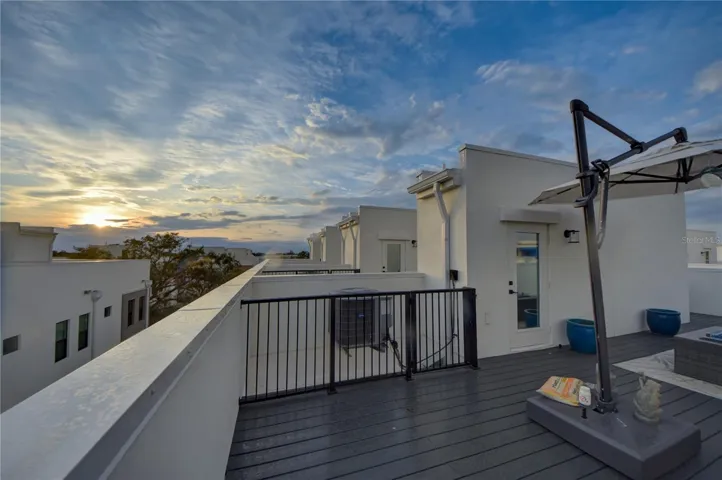 Private Rooftop Terrace