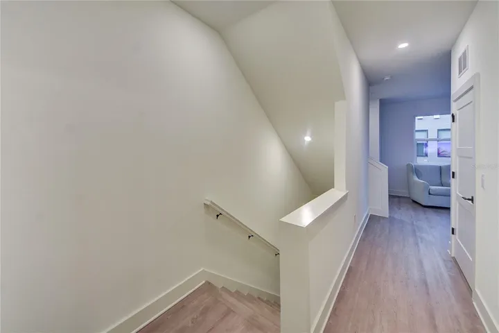 Kitchen w/Island and 1/2 bath
