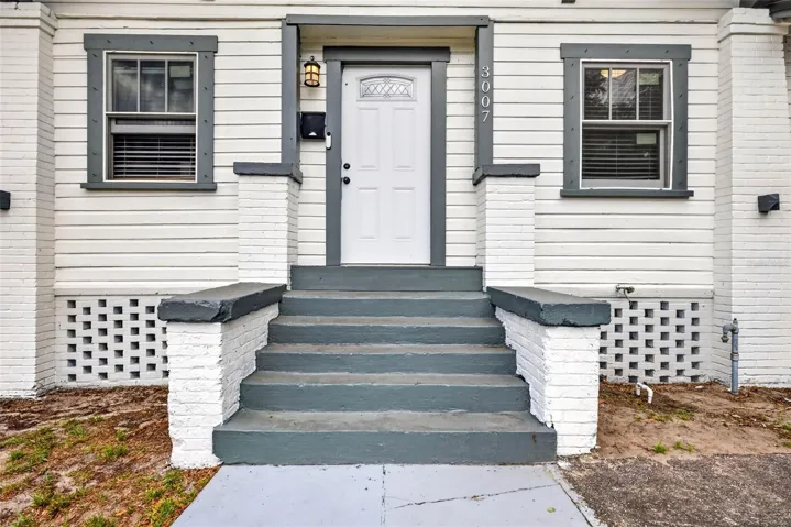 Concrete stair set entry to main home