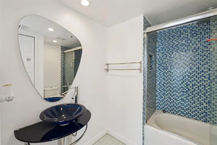 Upstairs Bath