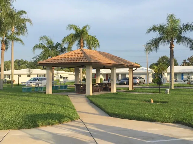 41-Picnic area
