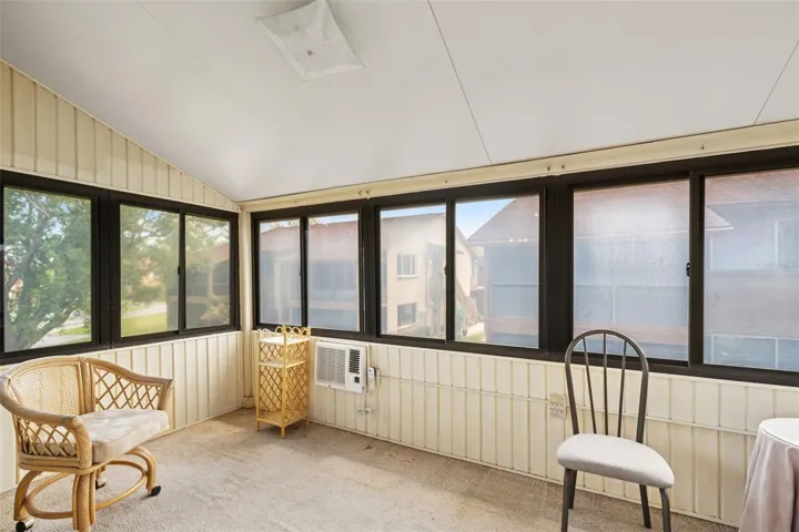 SUN ROOM