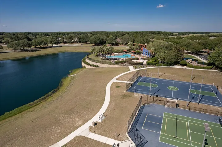 Fore Ranch Rec facilities within walking or biking distance of home.