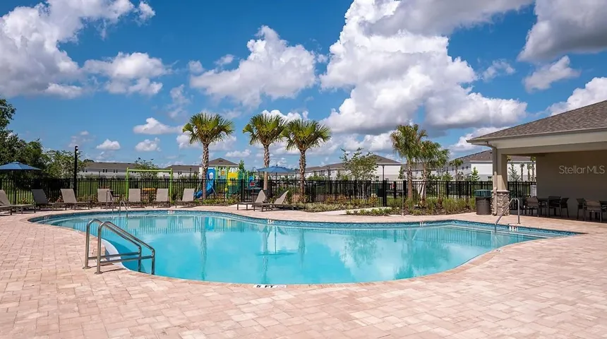 The Towns at Firethorn Community Amenities