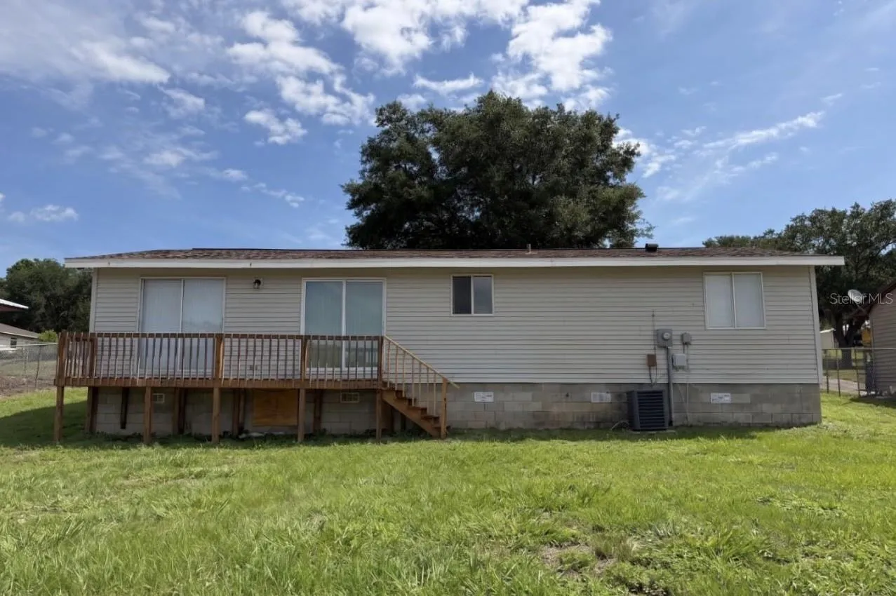 Rear of Home-virtual grass