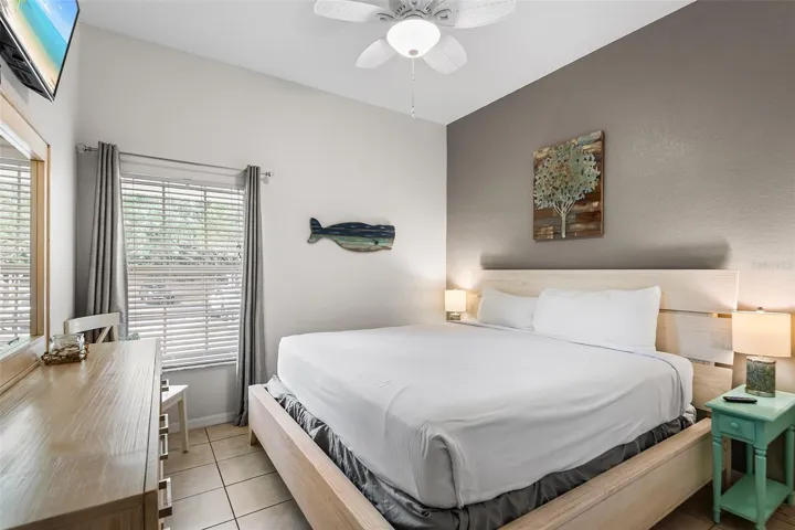 3rd Bedroom - King Bed