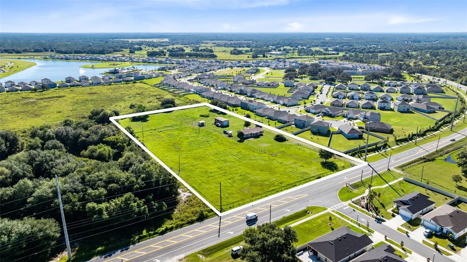 DR Horton's Buena Lago to the south and KB Home's Deer Run Estates to the West