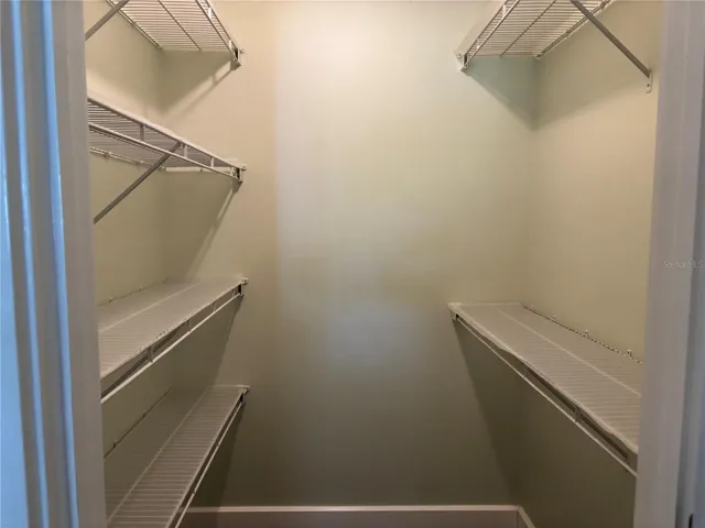 walk in closet