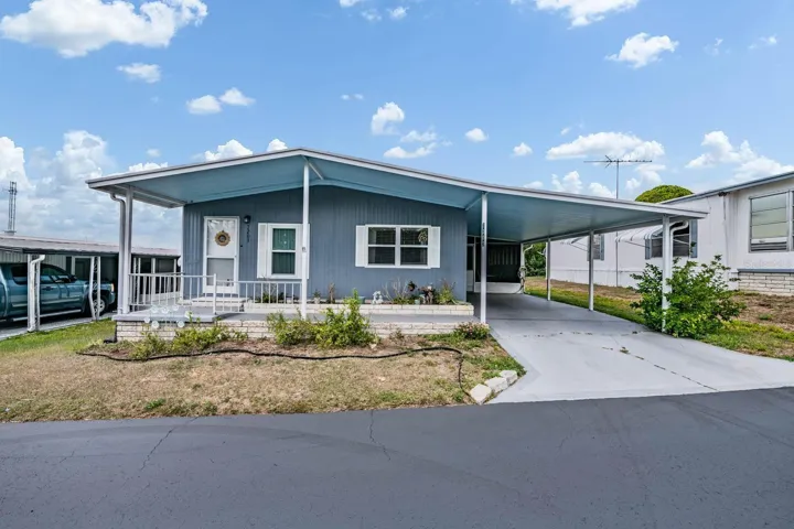 Welcome to Spanish Trails Village 55+ GATED community.