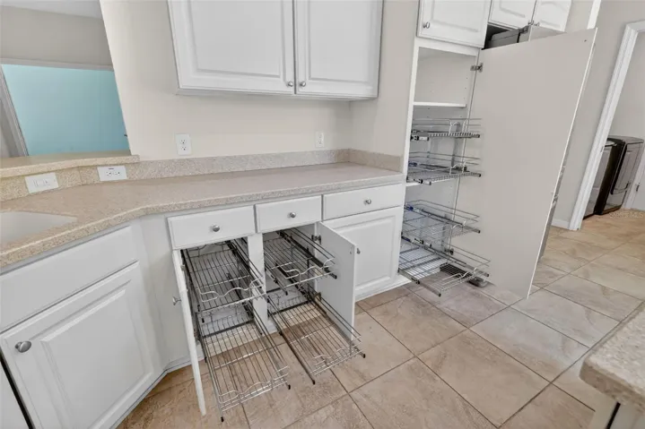 Roll-Out Shelving in Kitchen