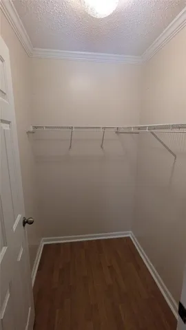 Walk in Closet