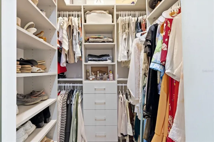 California Closets hers