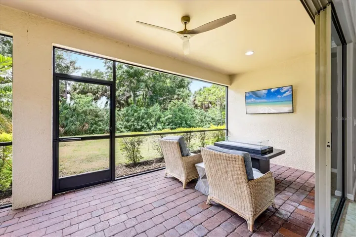 24x8.8 Screened in Lanai