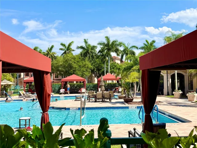 Community pool