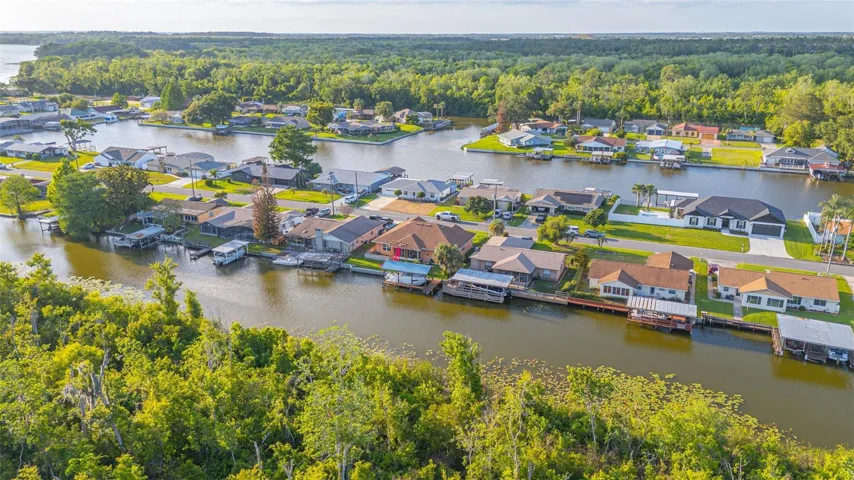Lake Harris Shores, a waterfront community, with pride of ownership