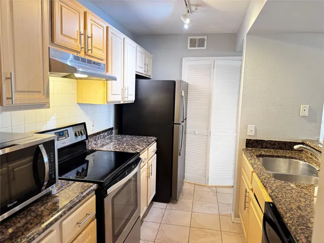 425 Summit Ridge Place, Unit 103, Longwood FL 32779 - Residences at Sabal Point