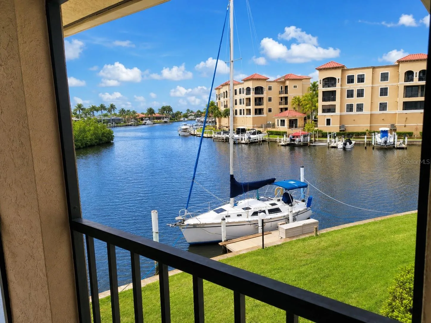This is a "side" view from your 16x10 screened lanai.  Follow this path as it leads you to the Gulf of America
