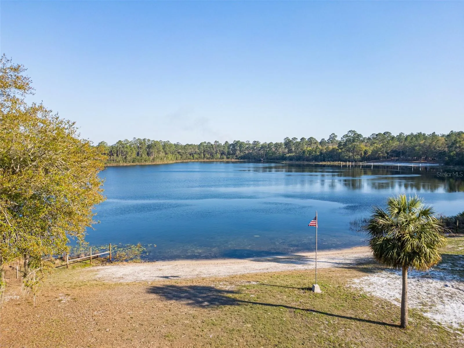 Over 150 feet of private Lake Fore shoreline