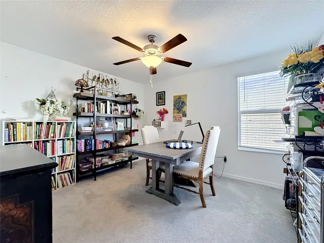 Bedroom 4 with built-in closet
