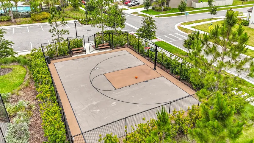 Berry Bay's resort-style amenities include a zero-entry pool, clubhouse, picnic areas, dog park, playground, basketball courts, and pickleball courts.