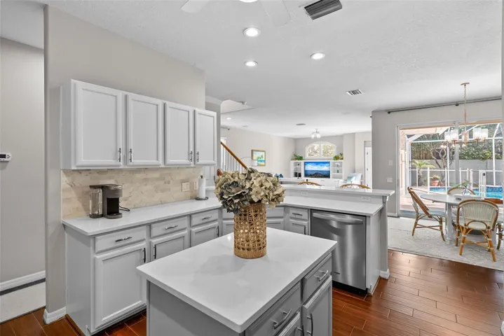 Kitchen island perfect for cooking meals together.
