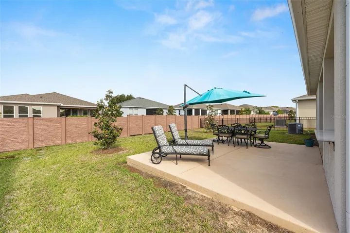 EXTENDED LANAI