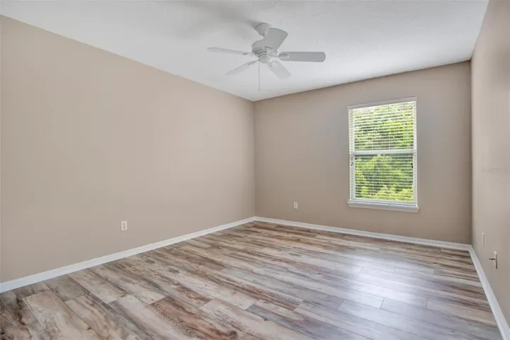 Upstairs bedroom 3