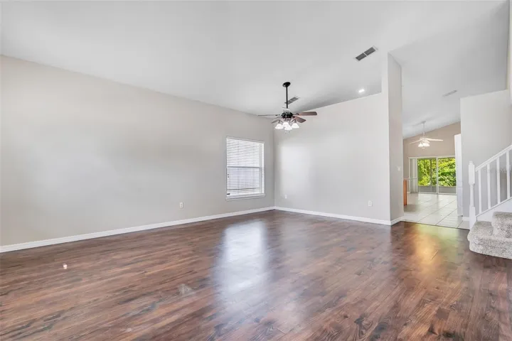 Living/dining room