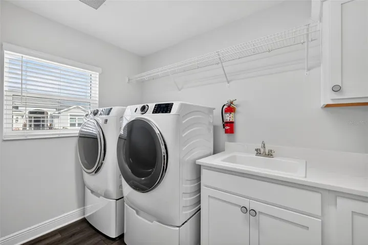 Butler Pantry and Laundry