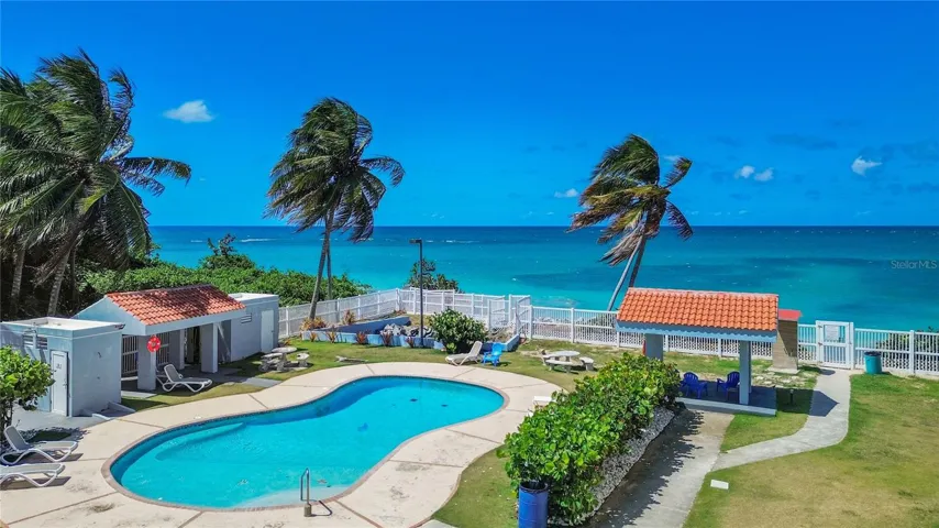 Shared pool area